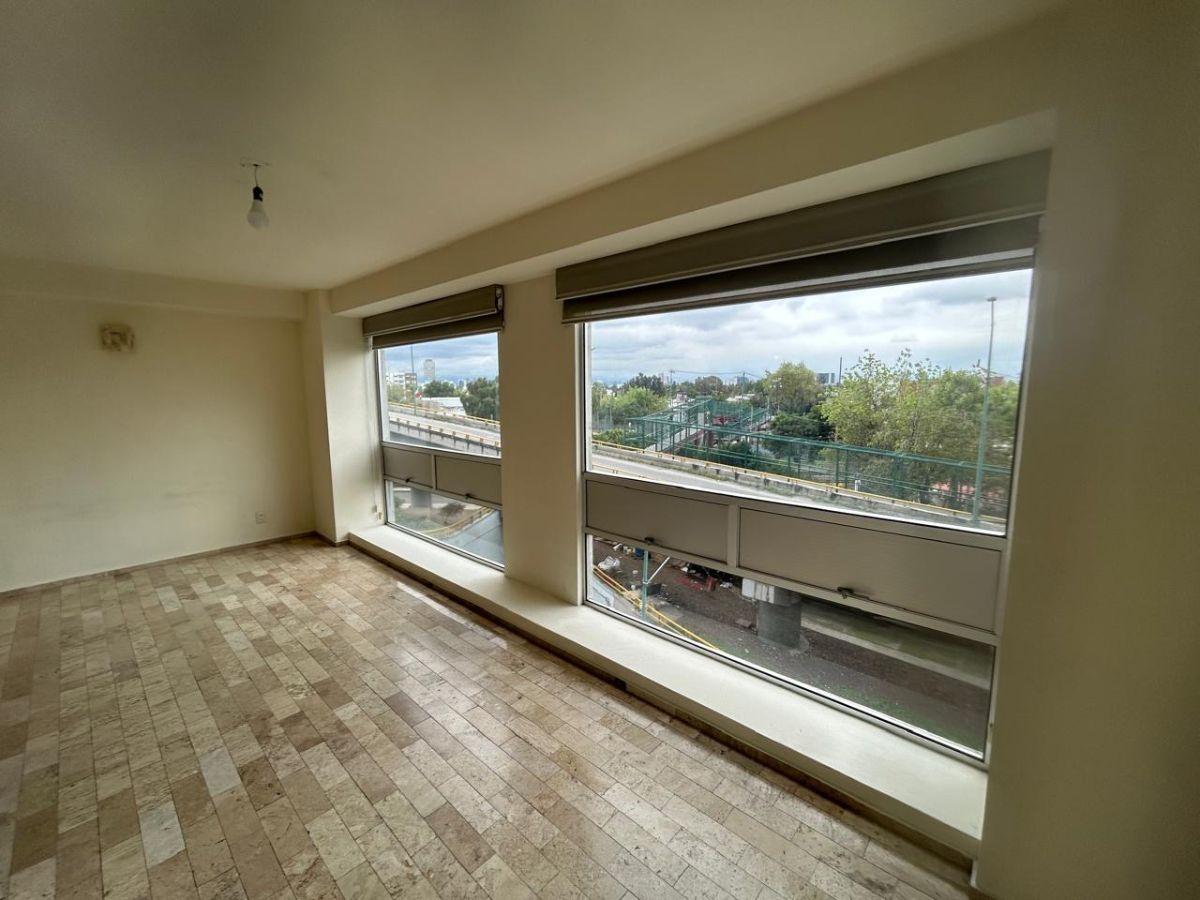 Loft for Rent in Puerta Jardín, Near Sams La Raza