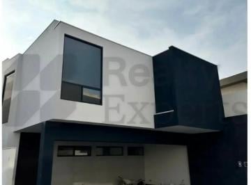 1 · Casas en Venta en Mítica Residencial
