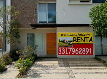 Casa en condominio de 3 habitaciones, Zapopan · Casa en Renta, Valle Imperial, Coto Almendro, Zapopan Jal.