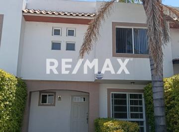 Casa · 105m² · 3 Recámaras · 1 Estacionamiento · Casa en Venta - (4)