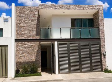 Casa 160m² Venta Fraccionamiento Las Américas 2 · Residencia Moderna en Las Américas II