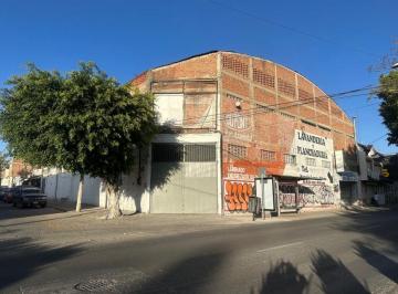 Bodega comercial de 5 habitaciones, León · Bodega Comercial de 1375 m² con Oficinas en Renta Son Re Blvd en Zona Comercial en Loma Bonita