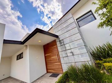 Casa en condominio de 3 habitaciones, Tlajomulco de Zúñiga · Casa en Venta, Coto Los Naranjos, Av Ramón Corona, Tlajomulco