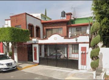 Casa de 3 habitaciones, Tlalpan · Casa Ubicada en Arbusto, Coapa, Rinconada de Las Hadas, Tlalpan
