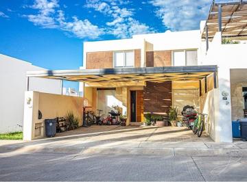 N/A · 🏡✨ Casa Dfrente Área Verde en Horizontes 2