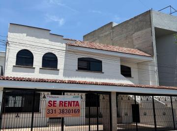 Casa de 3 habitaciones, Guadalajara · Renta Santa Eduwiges Casa en Una Planta