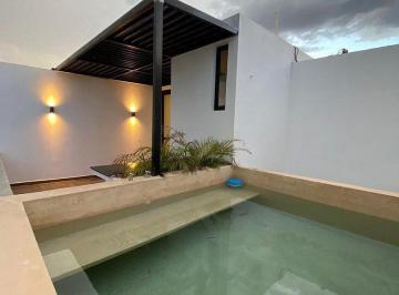 Casa · 167m² · 2 Recámaras · 2 Estacionamientos · Townhouse en Venta en Mérida, Benito Juarez Norte