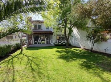 Casa de 4 habitaciones, Tequisquiapan · Club de Golf Tequisquiapan, Casa de 4 Recamaras 4 Baños