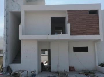 Casa en condominio de 4 habitaciones, Querétaro · Vendo Casa Autor San Isidro Juriquilla