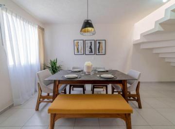 Casa de 2 habitaciones, Zapopan · Casa en Venta en Mirador del Bosque, Zapopan