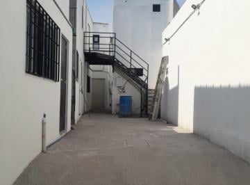 Loft ideal para 1 o 2 personas, de aprox. 40 mts2, consta de un baño completo, u · Loft Al Sur de La Ciudad