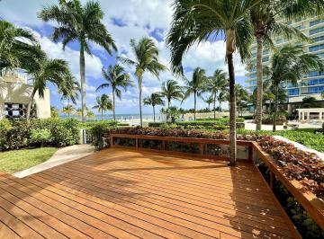 Casa · 393m² · 3 Recámaras · 2 Estacionamientos · Venta / Renta Casa en Sls Novo Cancún, Puerta Cancun con Vistas Al Mar y Playa – Sin Muebles