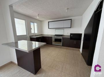 Casa de 3 habitaciones, Querétaro · Se Renta Casa en Queretaro Palmares Frente a Antea Vig. 24/7 Excelentes Condiciones!