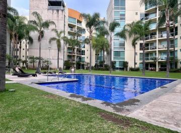 Departamento · 270m² · 3 Recámaras · 3 Estacionamientos · Penthouse Remodelado en Bugambilias
