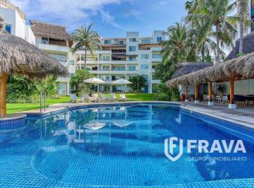 Departamento de 4 habitaciones, Bahía de Banderas · Departamento en Venta en Condominio Frente a La Playa