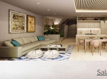 Casa · 288m² · 3 Recámaras · 2 Estacionamientos · Venta Casa en Losantos, Cancun de 3 Recamaras