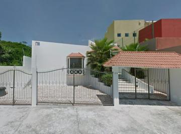 Casa de 4 habitaciones, Santa María Huatulco · Venta de Casa en Oaxca Sta Maria Huatulco Col Crucecita