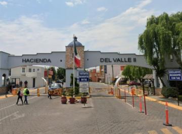 Casa de 3 habitaciones, Toluca · - Casa en Venta en La Hacienda del Valle en La Alcaldía Toluca en El Estado de México -.