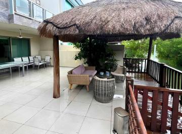 Casa de 4 habitaciones, Benito Juárez · Casa de Lujo en Venta en Isla Dorada Cancún | 4 Recámaras | Terraza y Muelle Privado