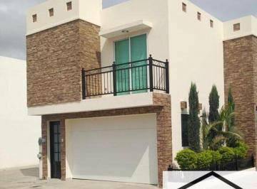 Casa de 4 habitaciones, Culiacán · Se Vende Hermosa Casa en Privada Palmillas, Sector Aeropuerto