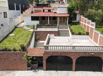 N/A · Venta de Residencia con Hermosas Vistas Al Lago de Guadalupe