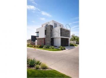 N/A · Casa Minimalista en Venta en Villa Magna