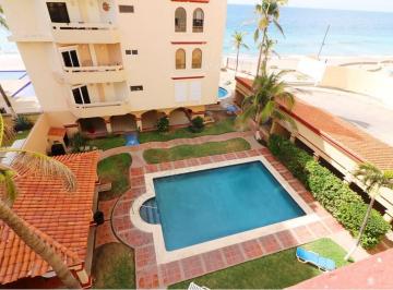N/A · Departamento en Venta de 2 Recamaras con Acceso a La Playa en Zona de Cerritos Mazatlán