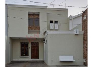 N/A · Casa a La Venta en Una de Las Mejores Zonas de Mazatlán