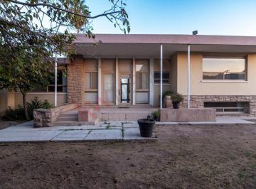 N/A · Residencia de Lujo con Extenso Jardín en Venta – Torreón Jardín, Coahuila