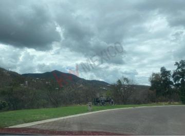N/A · Venta de Terreno en Ixtpan de La Sal, Entorno con Vegetación.