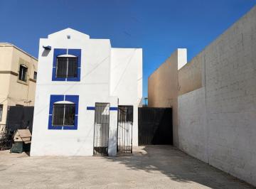 N/A · Casa en Venta en Ciudad Juarez Frente a Parque Infantil Parajes del Sur y a 5 Min de Oxxo y del Rio