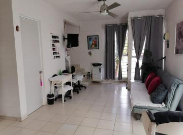 Casa · 85m² · 2 Recámaras · 1 Estacionamiento · Venta Casa en Privadas Turquesa Cancun de 2 Recamaras