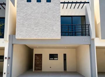1 · Casa en Venta en Residencial Dominio Cumbres