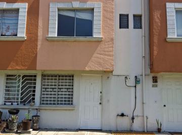 Casa de 3 habitaciones, Cuautitlán Izcalli · Casa de 3 Niveles en Renta, Cuautitlan Izcalli