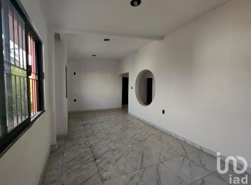 Departamento · 131m² · 3 Recámaras · 1 Estacionamiento · Departamento en Venta. Penthouse en La Zona Dorada de Colima.