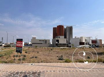 Terreno / Lote , Corregidora · Terreno en Esquina en Venta en Hacienda Carlota, Condominio Vicenza