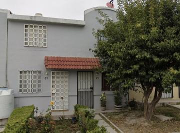 Casa de 3 habitaciones, Huehuetoca · Inmueble de Recuperación Ubicado en Almeria 25, Urbi Villa del Rey, Méx.