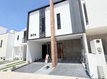 Casa · 157m² · 3 Recámaras · 2 Estacionamientos · Exclusica Casa en Taray Ciudad Maderas