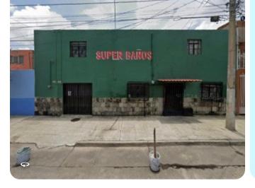 Inmueble productivo urbano de 1 habitación, Guadalajara · Negocio Super Baños