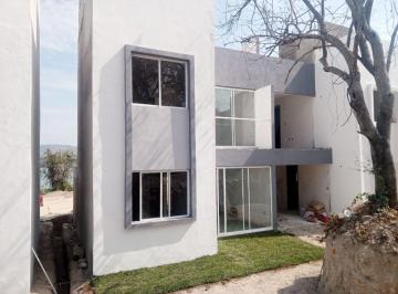 Casa de 3 habitaciones, Jojutla · Casas con Alberca y Roof Garden con Vista Al Lago