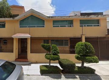 Casa de 6 habitaciones, Naucalpan de Juárez · Se Vende Casa en Col. Brisa, Naucalpan de Juarez, Edo Mex