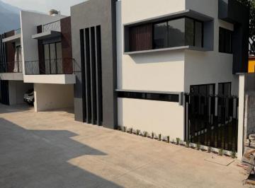Casa de 3 habitaciones, Nogales · Casa en Venta Cerca Ayuntamiento de Nogales