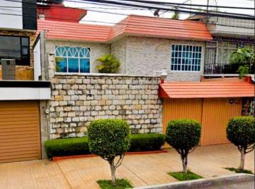 Casa de 3 habitaciones, Venustiano Carranza · Casa en Robelo en Venustiano Carranza en Venta Hipotecaria