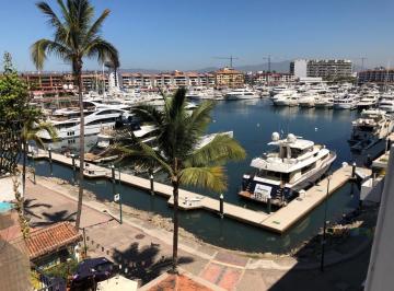 Departamento de 2 habitaciones, Puerto Vallarta · Departamento de 150 m² con 2 Recámaras en Venta en Marina Vallarta