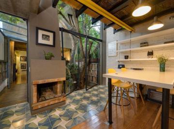 Casa de 2 habitaciones, San Miguel de Allende · Casa Ubicada en Calle Emblemática en San Miguel, con Hermosas Vistas del Centro