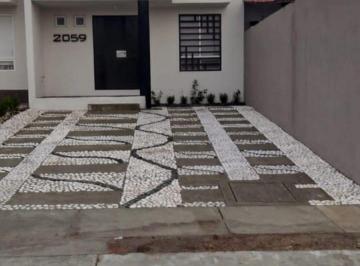 Casa · 172m² · 3 Recámaras · 2 Estacionamientos · Casa - Fraccionamiento Misión Mariana