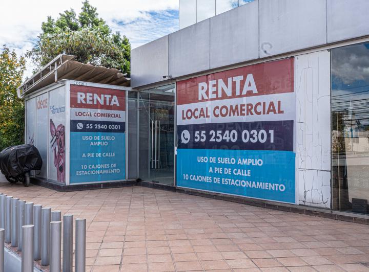 Desarrollo horizontal/vertical , Cuajimalpa de Morelos · Locales y Oficinas Ejecutivas en Renta