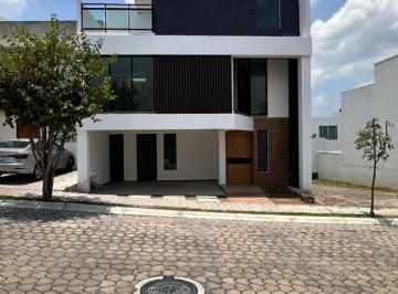 Casa de 4 habitaciones, Ocoyucan · Casa en Venta, Parque Habana, Lomas de Angelópolis, Entrega Inmediata