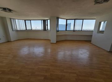 Departamento · 130m² · 3 Recámaras · 2 Estacionamientos · Departamento en Renta a Pocos Pasos de Carranza