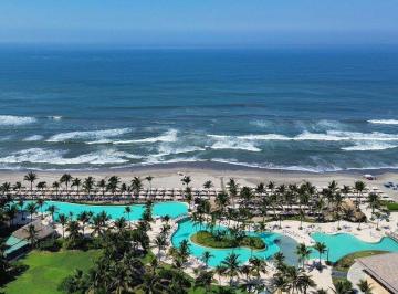Departamento · 225m² · 4 Recámaras · 2 Estacionamientos · Venta Departamento Playa Diamante en Acapulco Guerrero